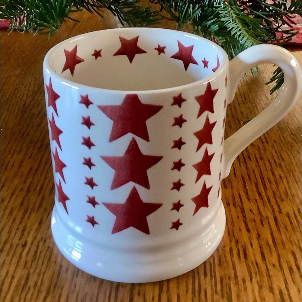 New Emma Bridgewater Pottery 1/2 pint mug, Red Star, Christmas